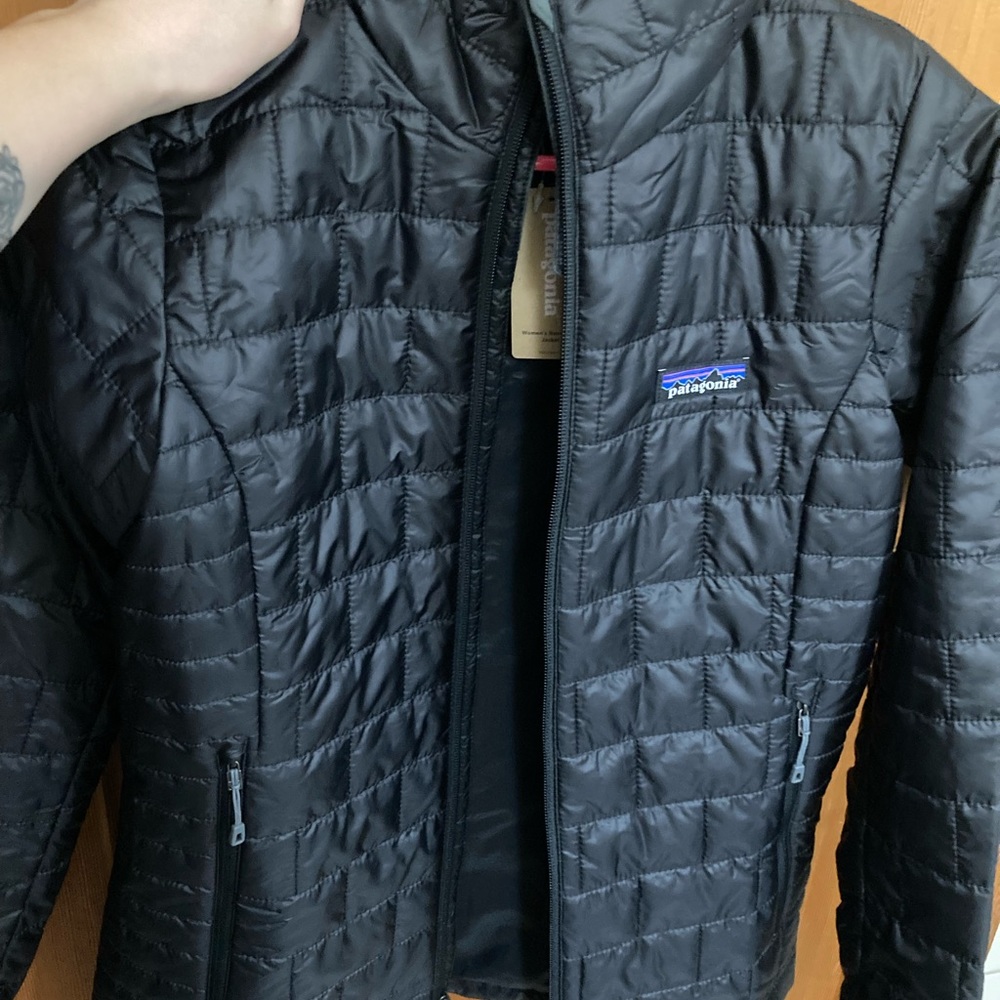 NWT Patagonia Nanopuff Jacket XS